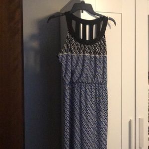 Dress - polyester/spandex